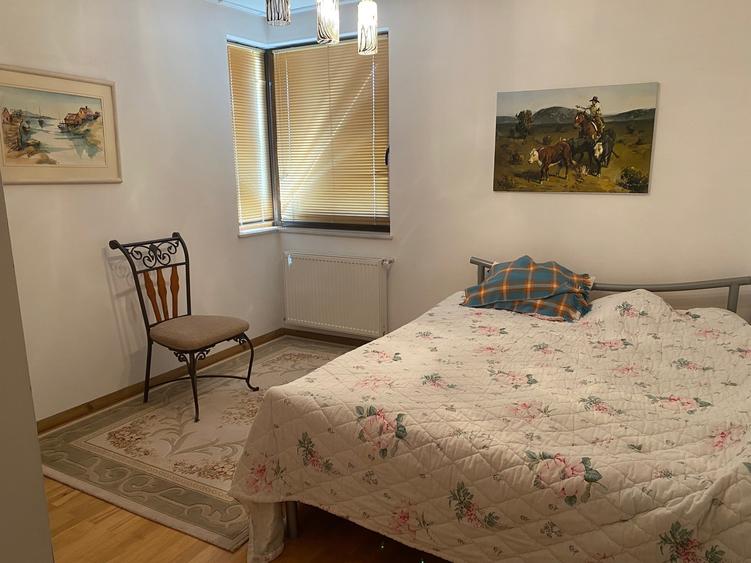 Casa tip duplex, Cartier Terra, 5 camere, P+E, sp 170 mp, teren 512 mp, garaj - 10