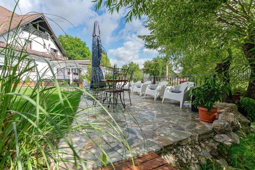 Pensiune de v&acirc;nzare &icirc;n Bran, cu rating 9.8 Booking și 4.9 Google - 37