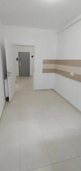 Garsoniera decomandat - zona Avantgarden - 8