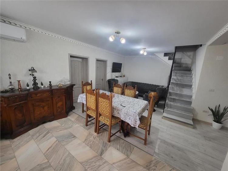 Duplex pe parter - mansarda amenajata - zona buna - 2