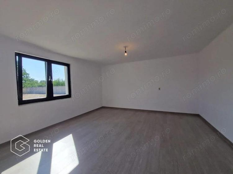 Teren 900 mp cu cladire de birouri pt depozit, parc auto, centru logistic, etc - 4