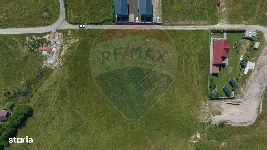 Teren Bran - Sohodol intrare 2700-4800mp - 2