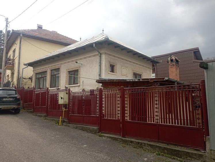 De vanzare casa Campulung Muscel - 3