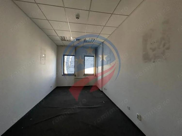Spatiu comercial de inchiriat in zona Ultracentral/Craiova - 11