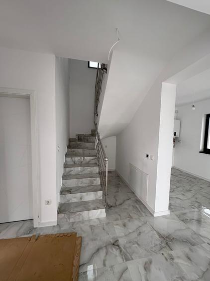 Casa Individuala - Parter + Etaj - Teren 360 mp - Mutare Imediata - 7