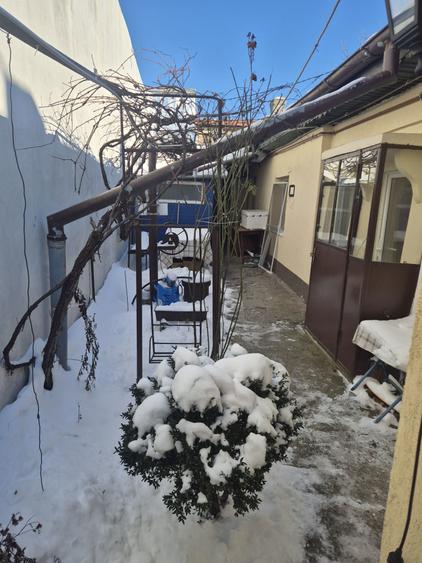 Casa de inchiriat sector 5 - 10