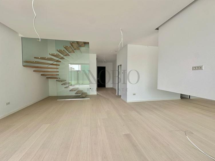 Vila 5 Camere | Rooftop Pool | Smart Home | Comision 0% - 1