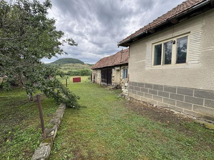 Casa Cornesti 4.130 mp, centrul comunei Cornesti, Cluj - 2
