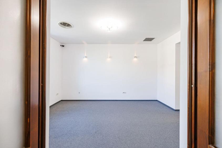 De vanzare apartament  localizat ultracentral, ideal business, Timisoara - 12