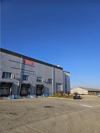 Spatiu Industrial - 4000 mp - Logistica - Depozitare - Distributie - 10