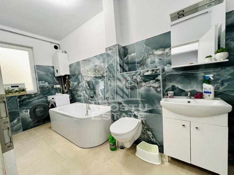 Apartament cu trei camere , decomandat , cu terasa ,in Giroc - 10