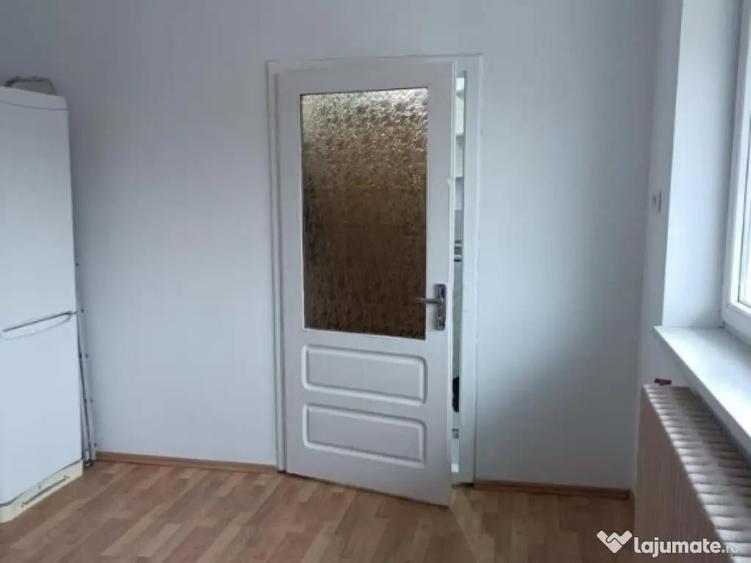 Garsoniera Confort 2 - etaj 2 - Zona Burdujeni - 2