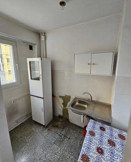 Piata Delfinului - 3