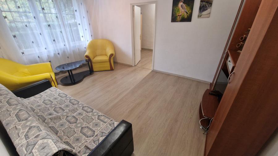 Apartament cu 2 camere în Centrul Civic