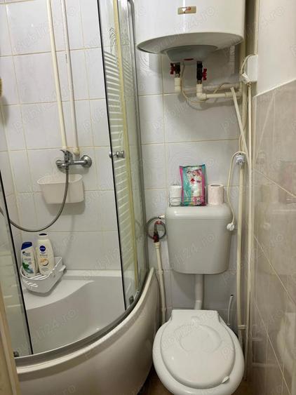 Garsoniera ISR bloc 6 etaj 1 - 1