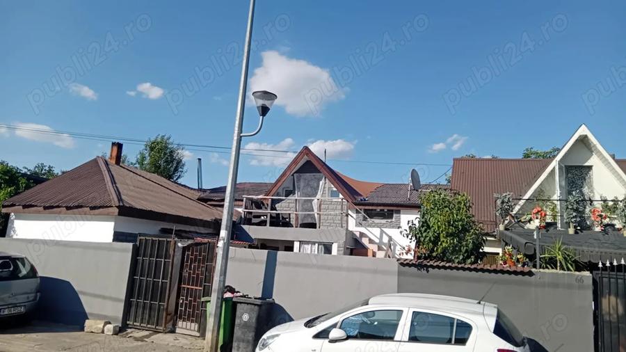 Vand casa la curte - 3