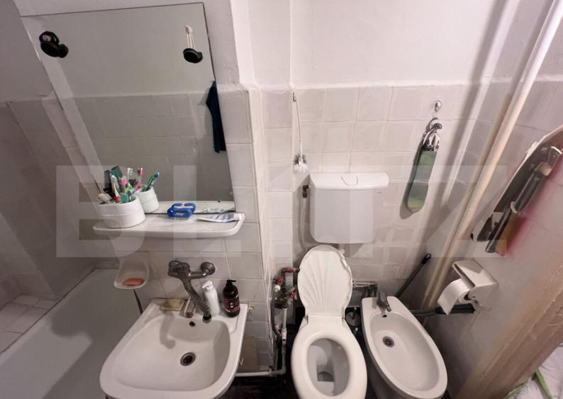 Apartament etajul 1, 3 camere, 64 mp, zona Sarari - 2