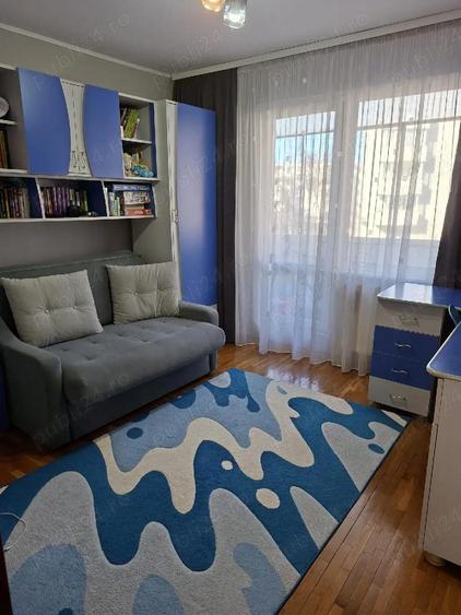 Vand apartament cu 3 camere in Tudor,strada Livezeni. - 6