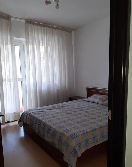 3 camere in zona Complexului Studentesc - 1