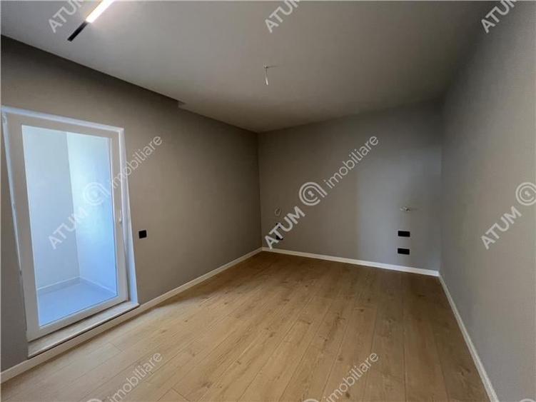 Penthouse cu 3 camere 2 bai si 2 terase zona Calea Surii Mici din Sibi - 13