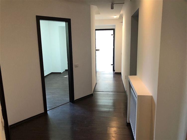 Casa zona Cetatii de locuit sau birouri - 16