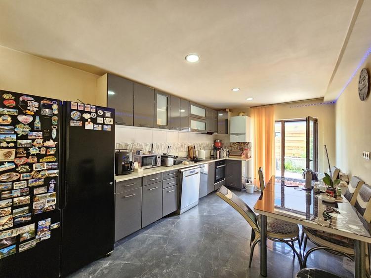 Casa cu 5 camere, mobilata si utilata zona Edgar Quinet, Manastur - 4