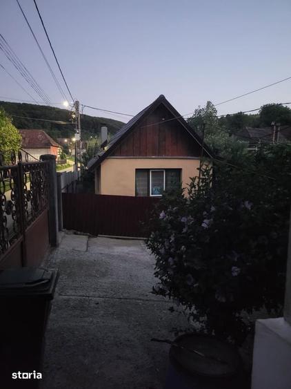Casa de vanzare in Nada?u, jude?ul Cluj doua case, curte - 12