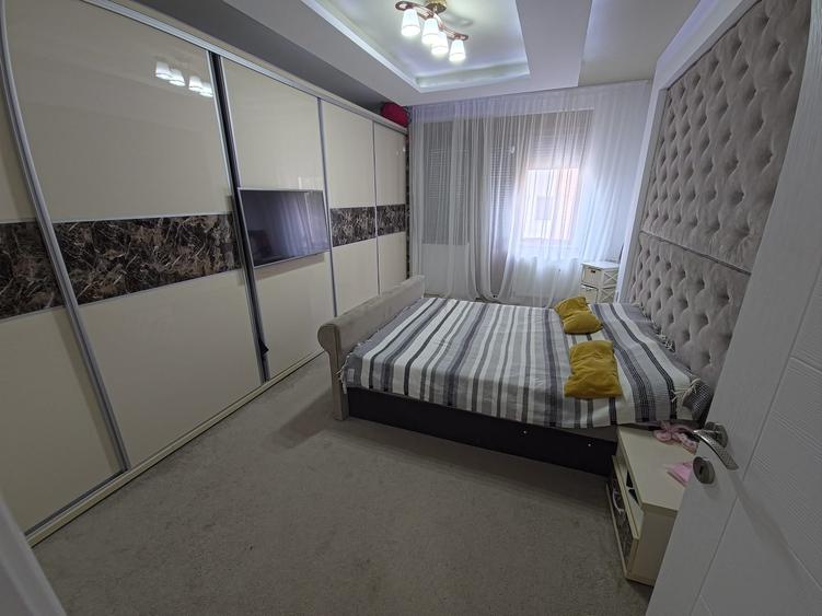 Centru apartament 3 camere decomandat la 200 m de plaja Modern - 6