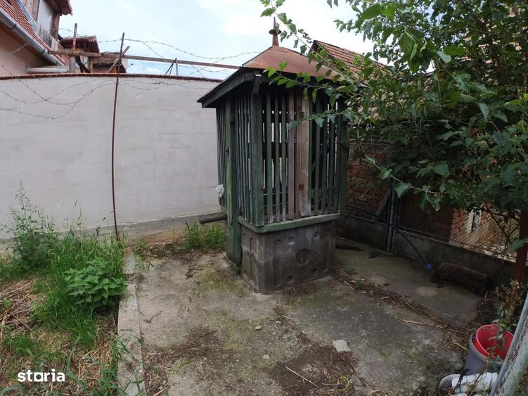Casa cu teren generos de vanzare in orasul Miercurea Sibiului - 13