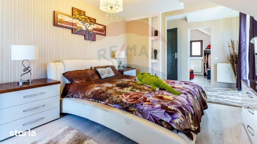 Casă cu 4 camere cu Teren 800 Mp în Făget