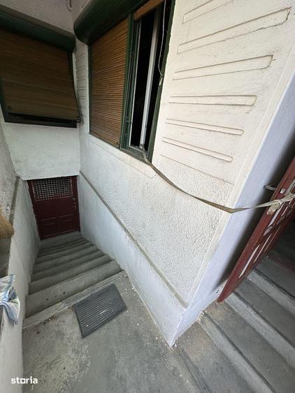 Casa 4 camere, la Ro?u Interior - 7