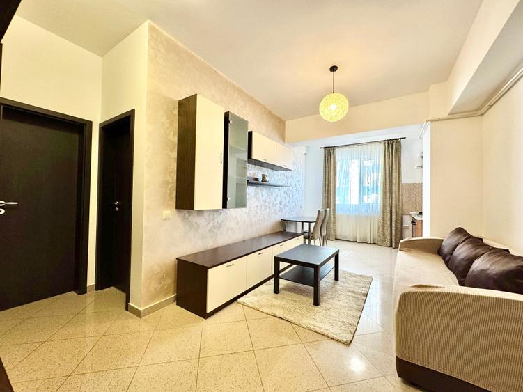 Apartament cu 2 camere semidecomandat în Central