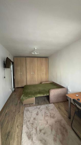 Inchiriez apartament cu 1 camera - 1