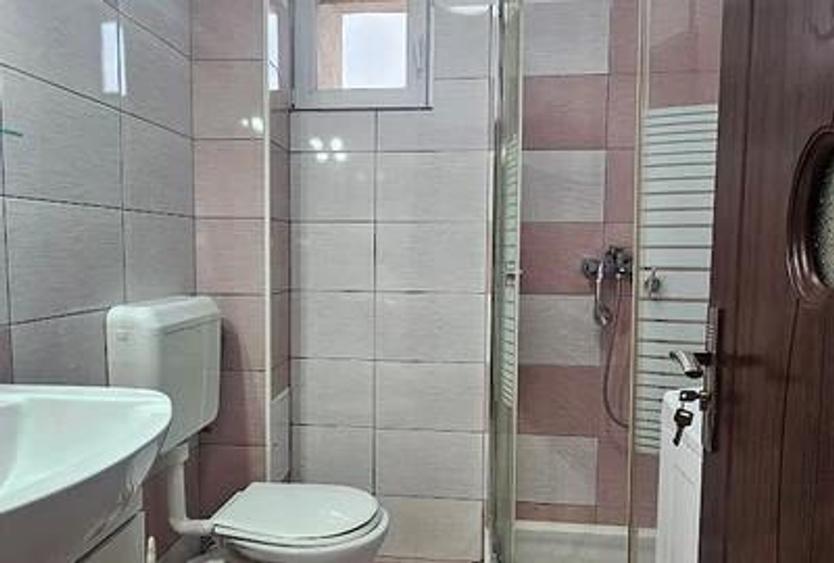 Vand apartament 2 camere - 2