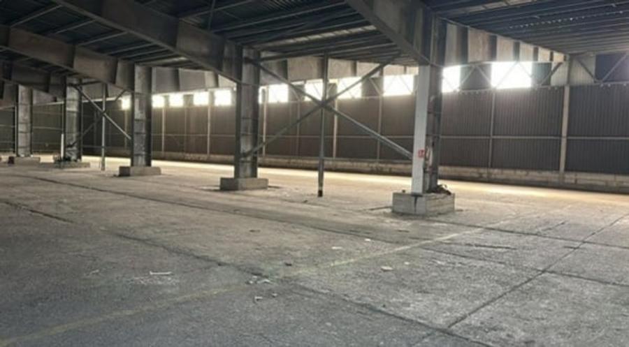 Zona Industriala, hala 2.200 mp. - 1