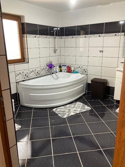 Casă de vânzare Capatanesti comuna Maracineni  - 12