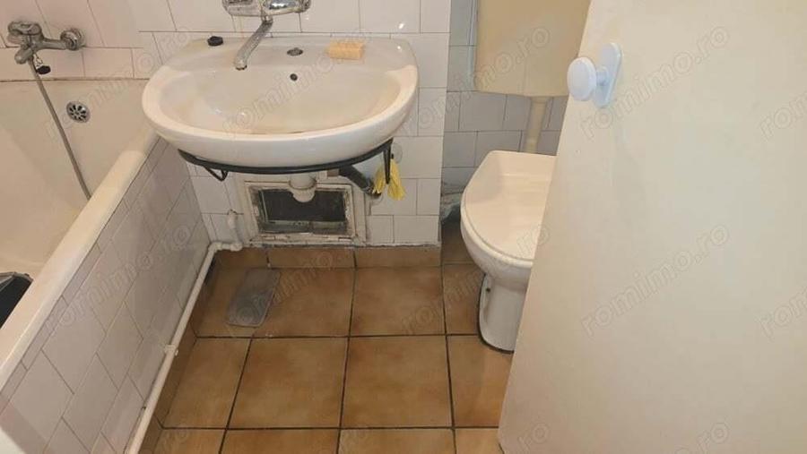 Vand apartament cu 3 camere in Deva, etaj 3, zona Gojdu (scoala Andrei Saguna), intrari separate, - 16