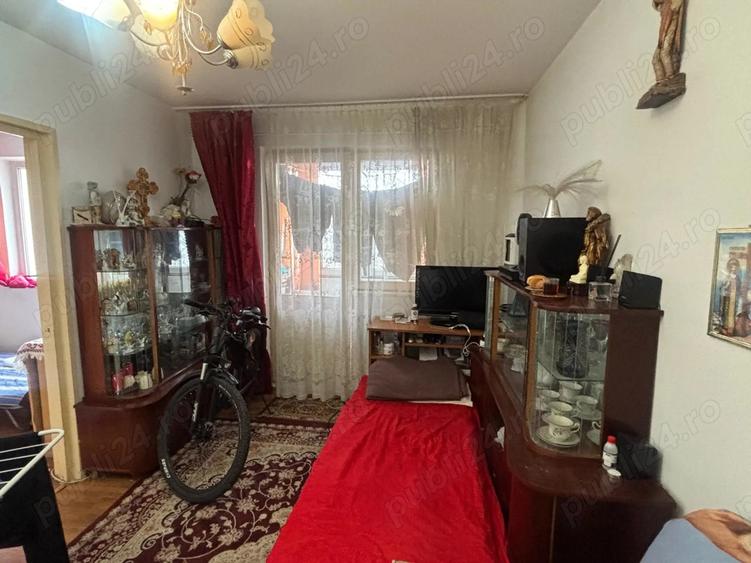 Vand apartament 2 camere - 3