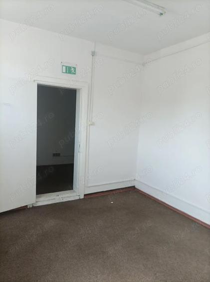 Inchiriez spatiu birouri Ploiesti 130 mp, tot etajul, strada Pompelor nr 3 - 5