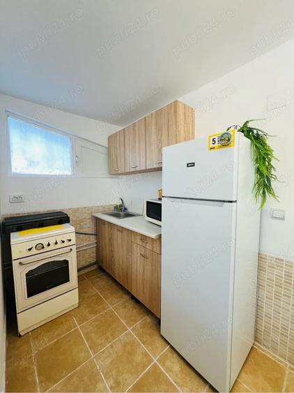 Garsoniera la Plaja 2 papuci - 5