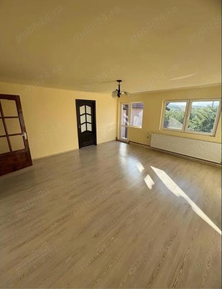 Casa de vanzare! - 2