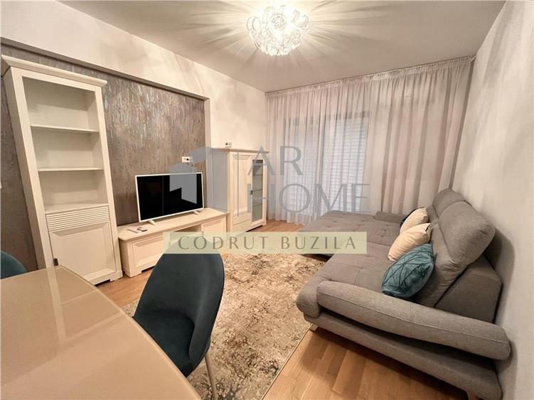 Apartament cu 3 camere decomandat în Albert
