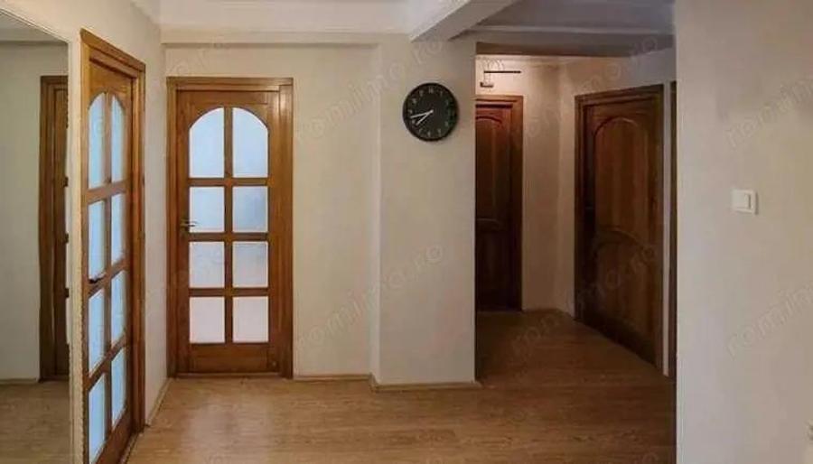 Central - Inchiriere apartament 3 camere - Str. Tudor Vladimirescu - 5