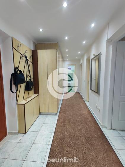 Apartament 3 camere pet friendly | decomandat | Strand | Etaj 3 - 5