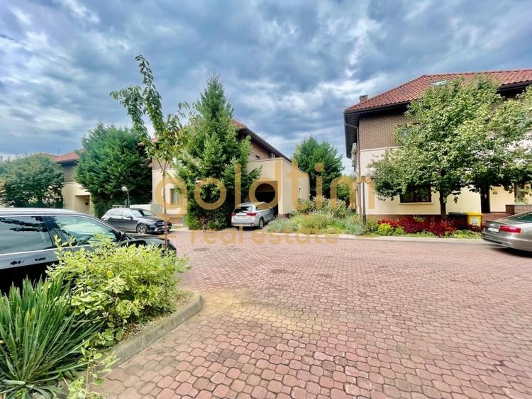 Casă cu 5 camere cu Piscina în Iancu Nicolae