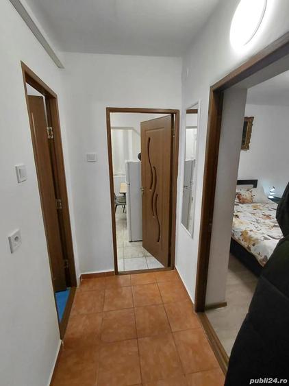Vand Garsoniera la Parter zona Crang - 1