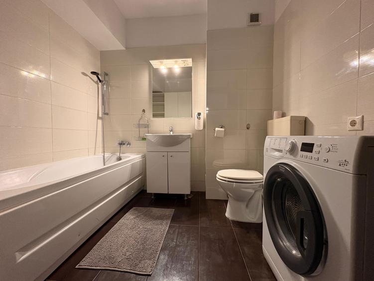 Inchiriez ap.2 camere , decomandat, zona MALL VITAN - 5