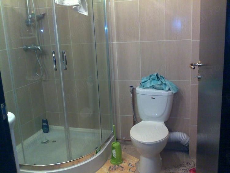 Spațiu comercial, de 500 mp, în Aninoasa