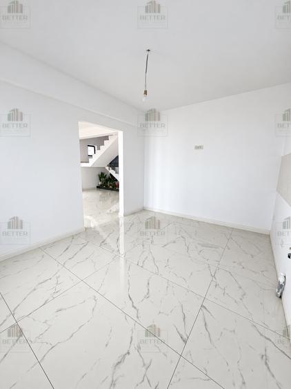 Casă cu 4 camere cu Teren 270 Mp în Berceni