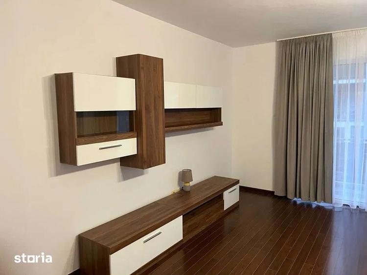 Apartament cu 3 camere, mobilat în Bună Ziua